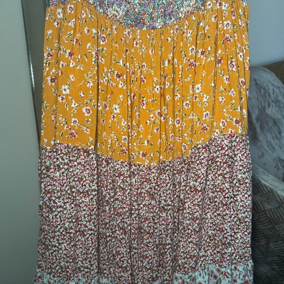 Natural Life Boho Floral Maxi Skirt Size XL Tiered Flowy Elastic Gold Red Beach - Picture 11 of 15